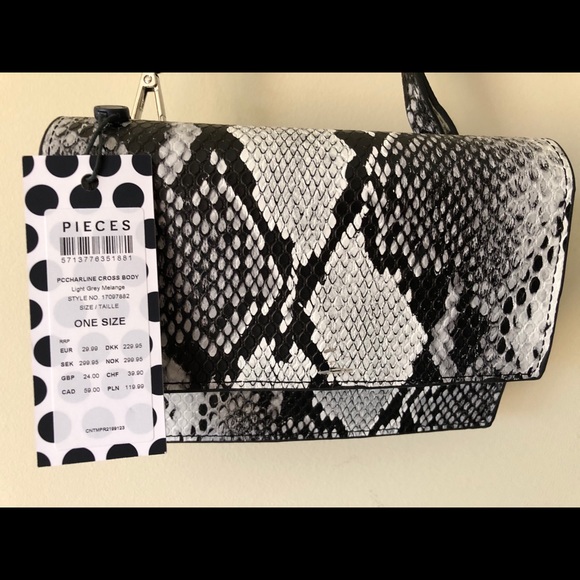 FAUX SNAKE CROSSBODY BAG PIECES - Picture 10 of 11
